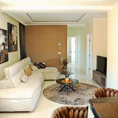 Solea Luxury * זאדאר