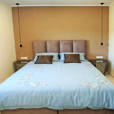 Solea Luxury