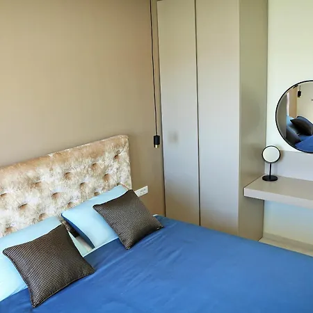 Solea Luxury דירה *